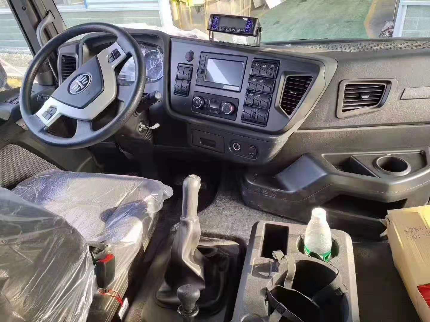 9米6解放j6p高顶双卧冷藏车 解放jh6前四后八冷藏车价格