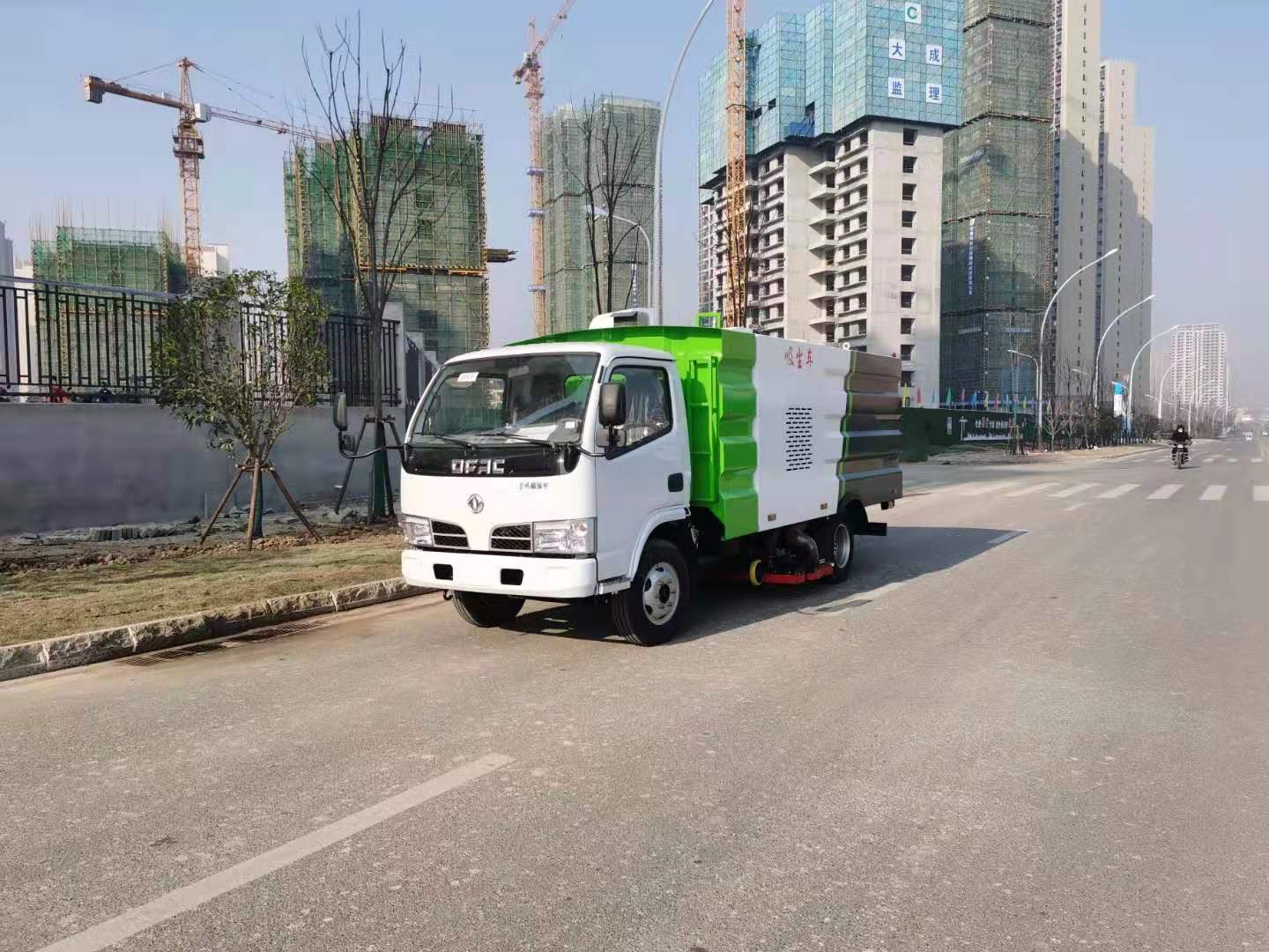 道路廠區吸塵車乾式清掃吸塵車