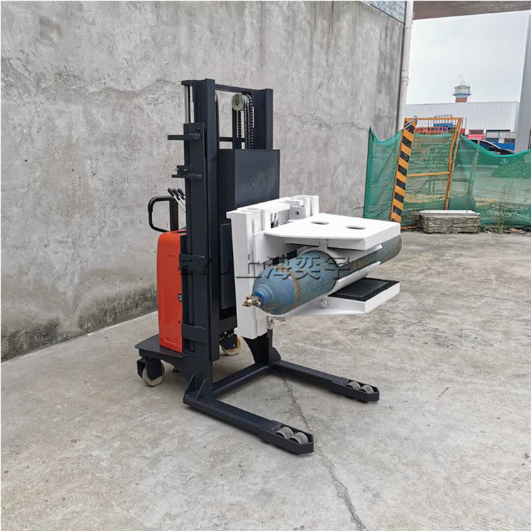 糖浆桶中型夹抱机 储水桶3吨夹抱叉车 颜料拉缸叉车抱夹装置