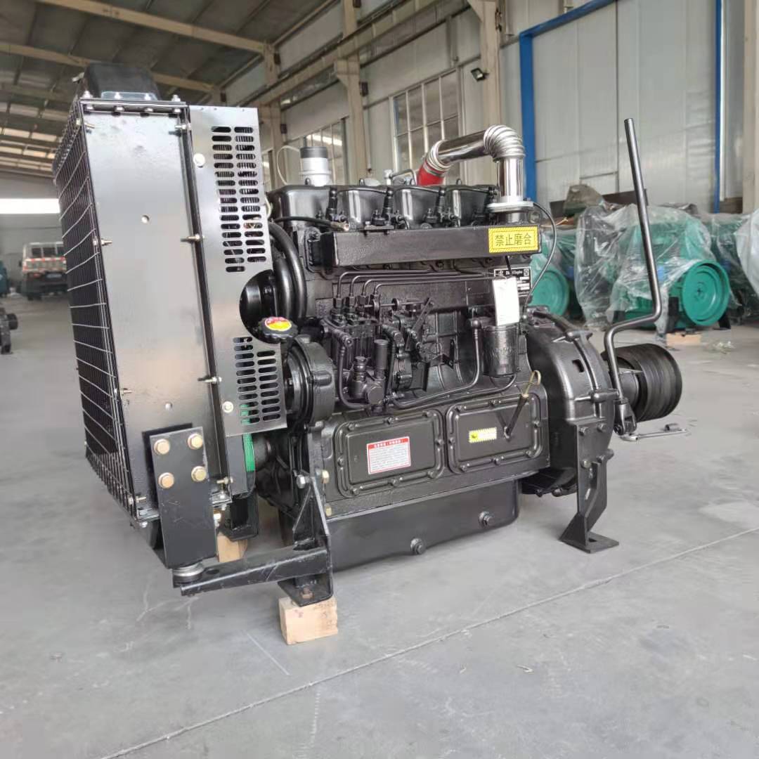 水泥罐车柴油机潍坊4105发动机塑料粉碎机