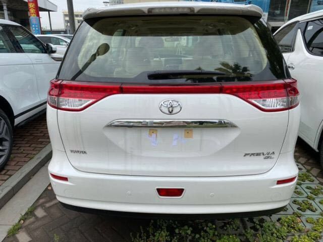 2021款丰田普瑞维亚大霸王报价及图片配置及图片详情