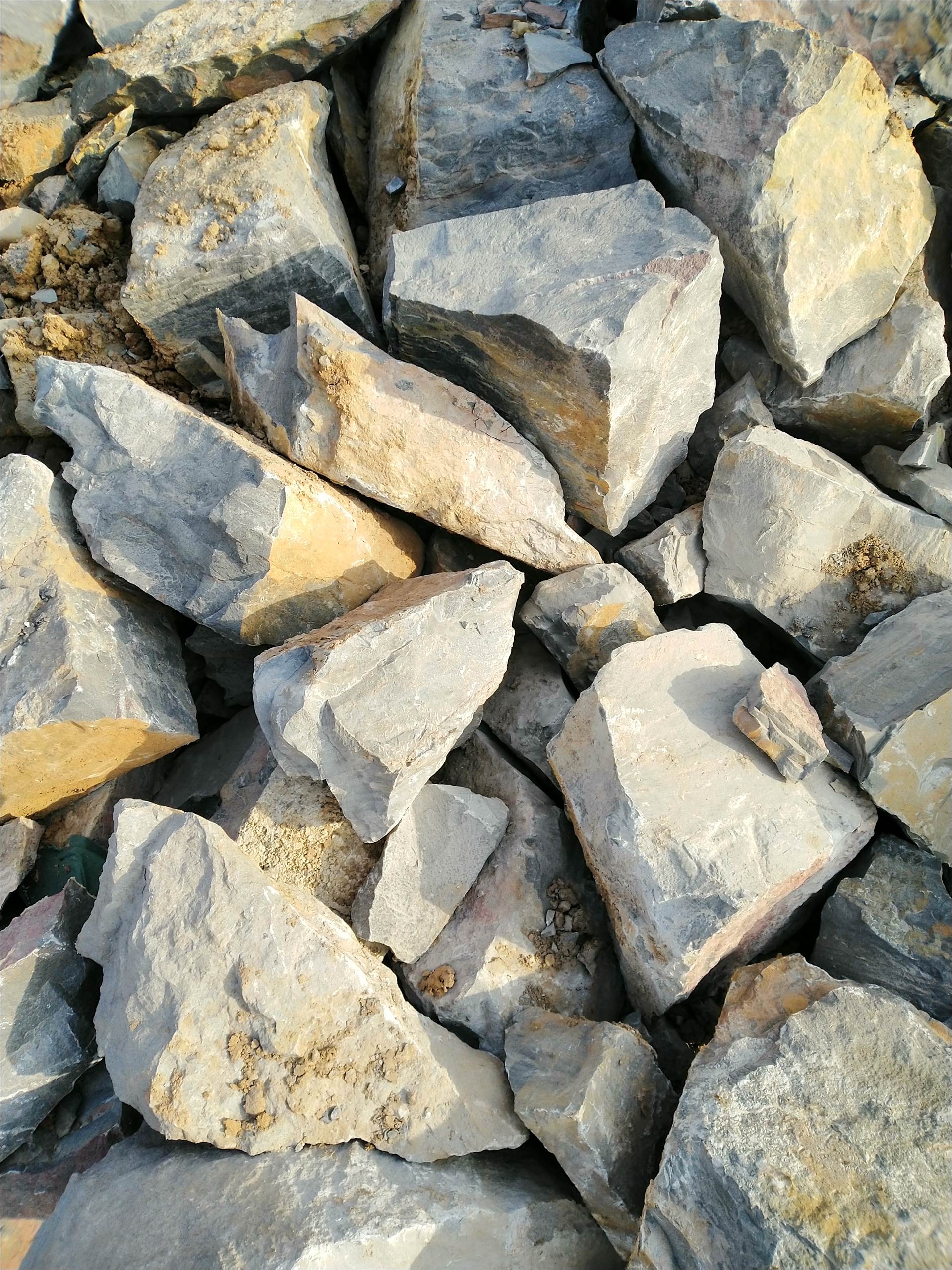 郑州惠济打石子用青石头混料大量现货供货相对稳定