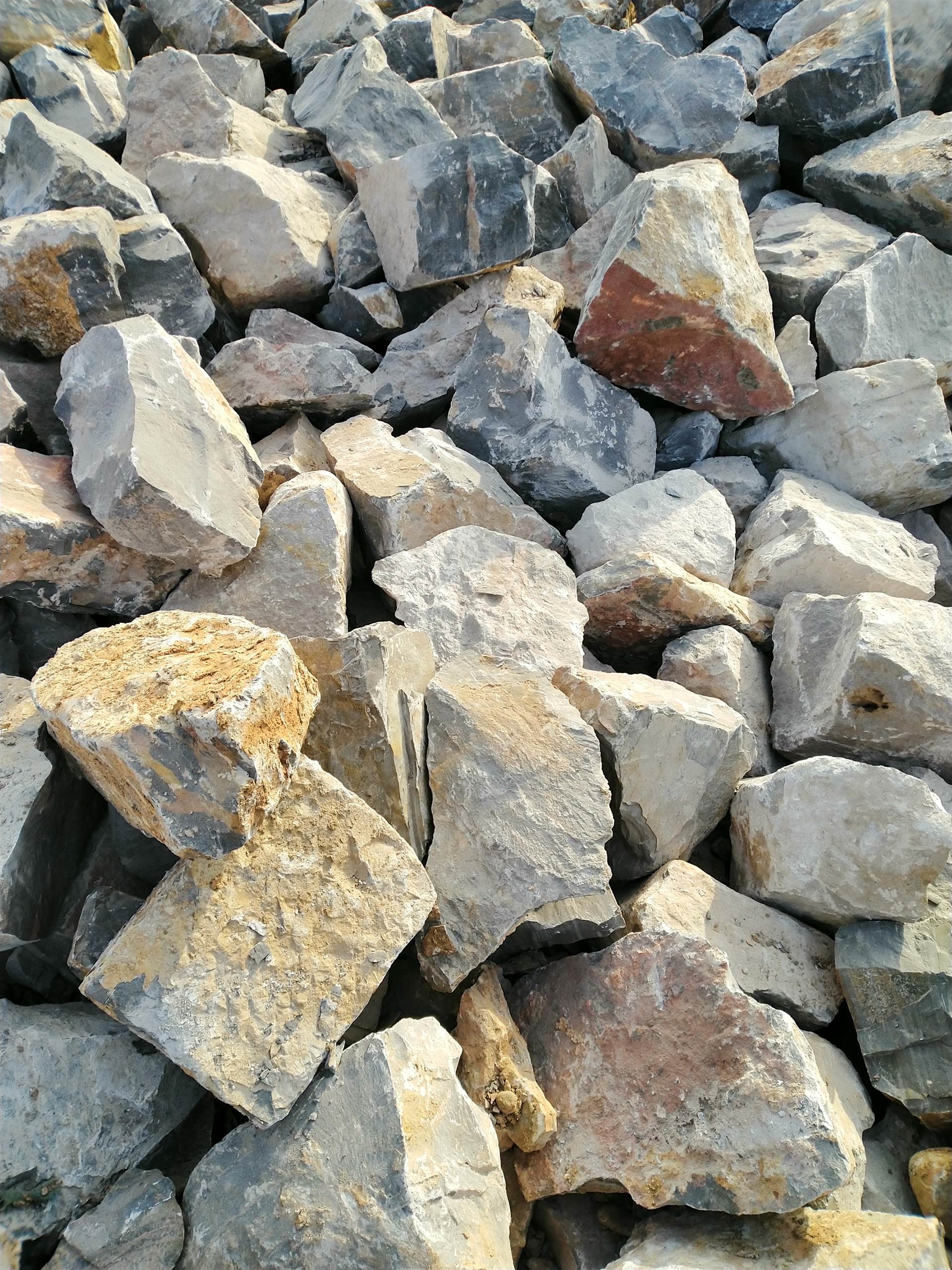 郑州金水打石子用青石片石 大量现货供货相对稳定