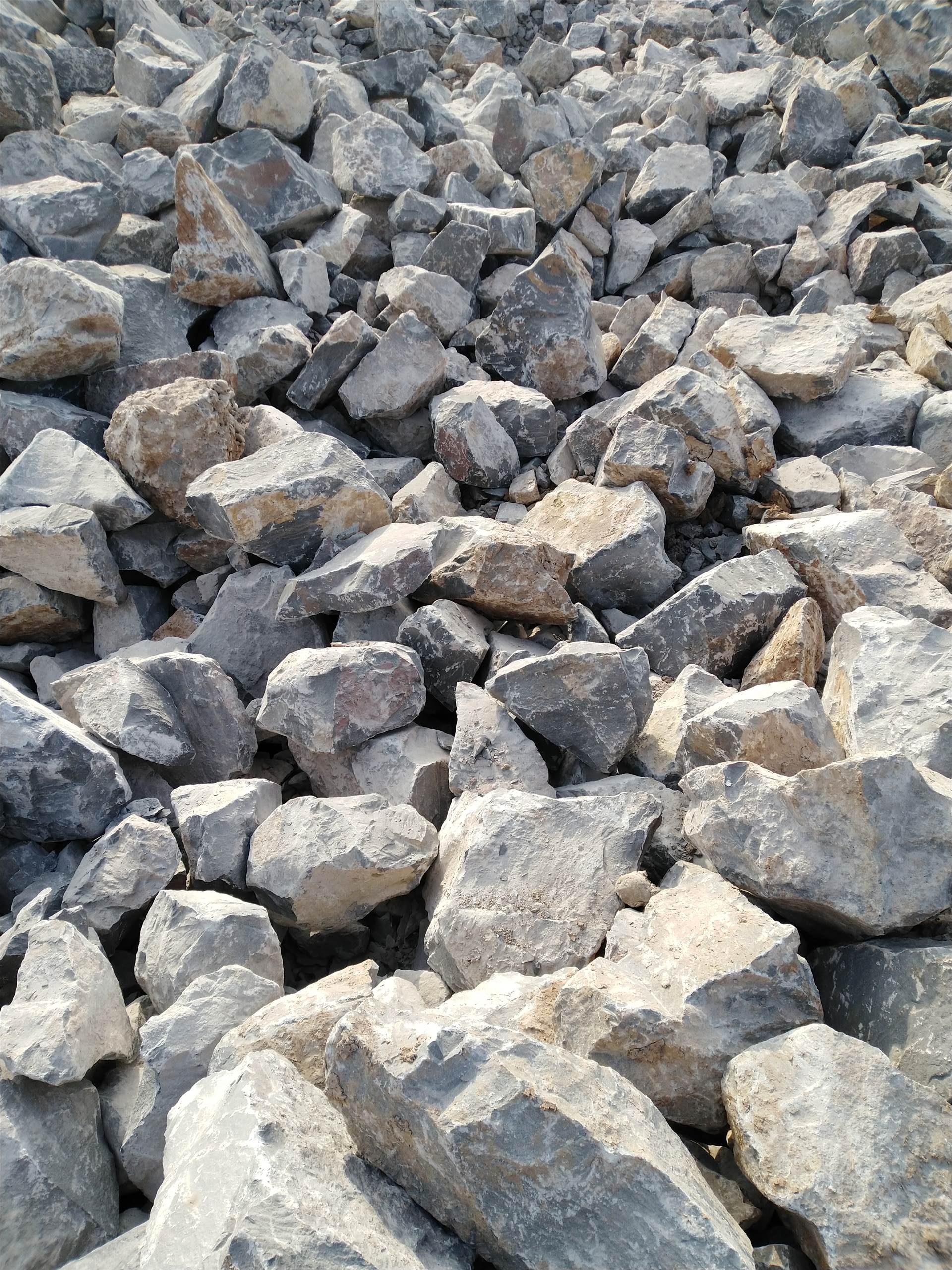 濮阳范县打青石石子用青石头混料现货供应价格优惠