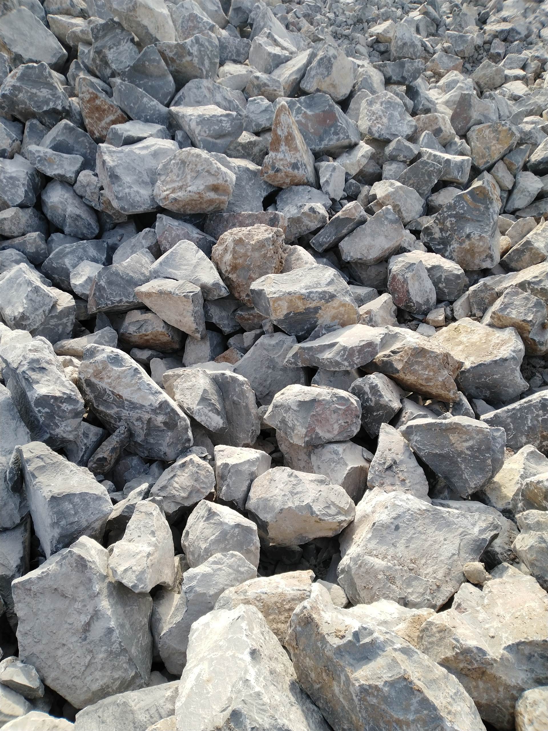 新乡新乡1213青石石子机制砂水洗砂石粉大量现货供货相对稳定