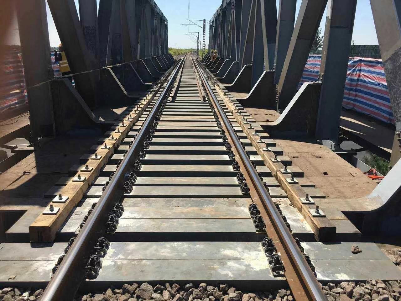 桥梁塑胶枕木厂家直销可定制