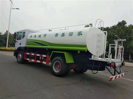 国六东风D9洒水车厂家报价 洒水车价格查询