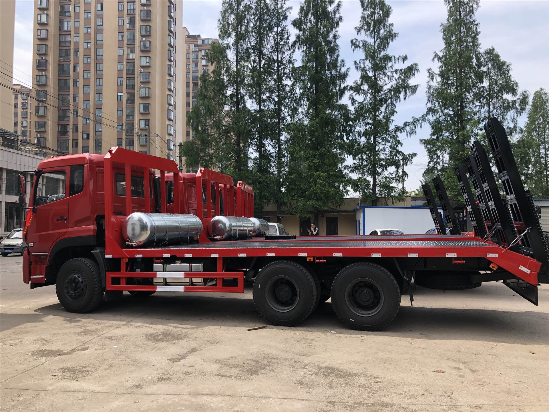 福德后八轮平板运输车价格