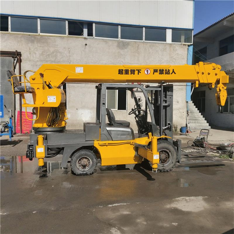 济宁出售小型液压叉车尾吊5吨叉车飞臂吊货场适用叉车吊