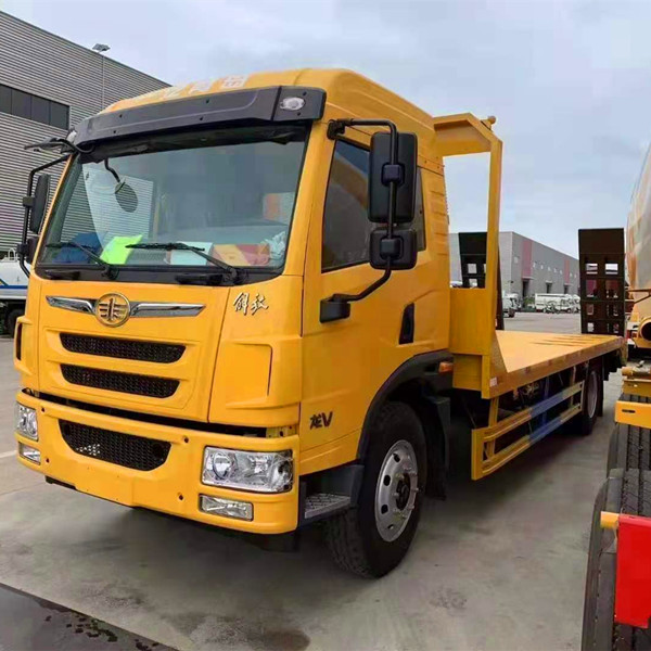 供应解放龙v单桥平板拖车 板长含斜坡6.5米拖板车