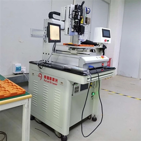 手机辅料卷对卷激光模切机背光源激光切割设备