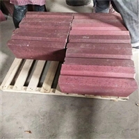 锻造厂用铬刚玉砖 来图生产铬刚玉砖 耐磨损铬刚玉滑轨砖厂家 宏丰耐材