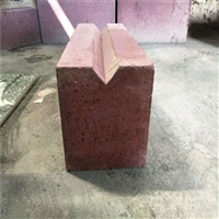 铬刚玉滑轨砖大量供应 铬刚玉滑轨砖来图定制 宏丰耐材 铬刚玉滑轨砖价格