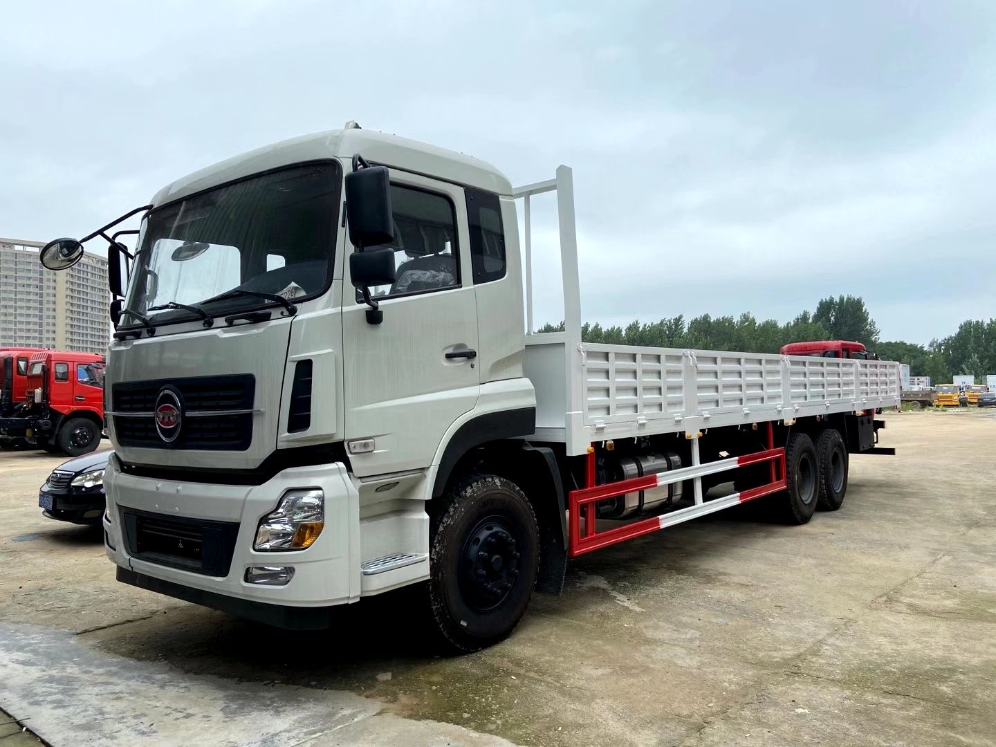 福德载货车 钢材重载载货车 9米6载货车价格