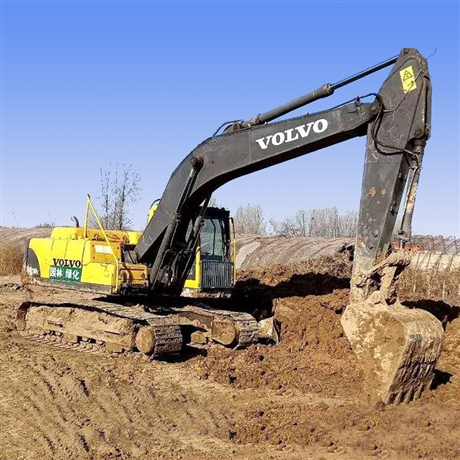 贵州中型二手挖机沃尔沃220d新款9成新原版纯土方质保一年