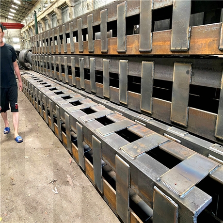 格构柱加工由角钢钢板焊接钢构柱大图广东格构柱批发价