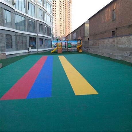 潍坊市篮球场悬浮地板 中小学操场拼装地板 生产厂家