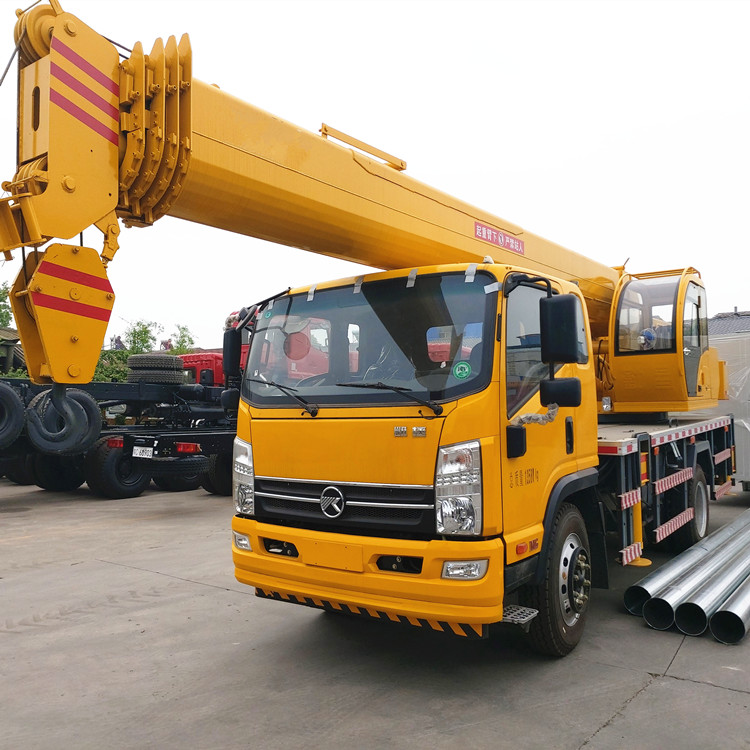 优质12吨吊车厂家 国五12吨汽车吊车 山东12吨吊车价格