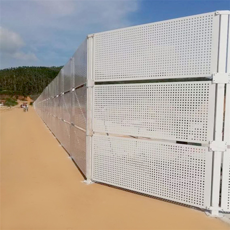 批发金属板冲孔围挡 工地防风临边围挡 白色防风冲孔网围栏