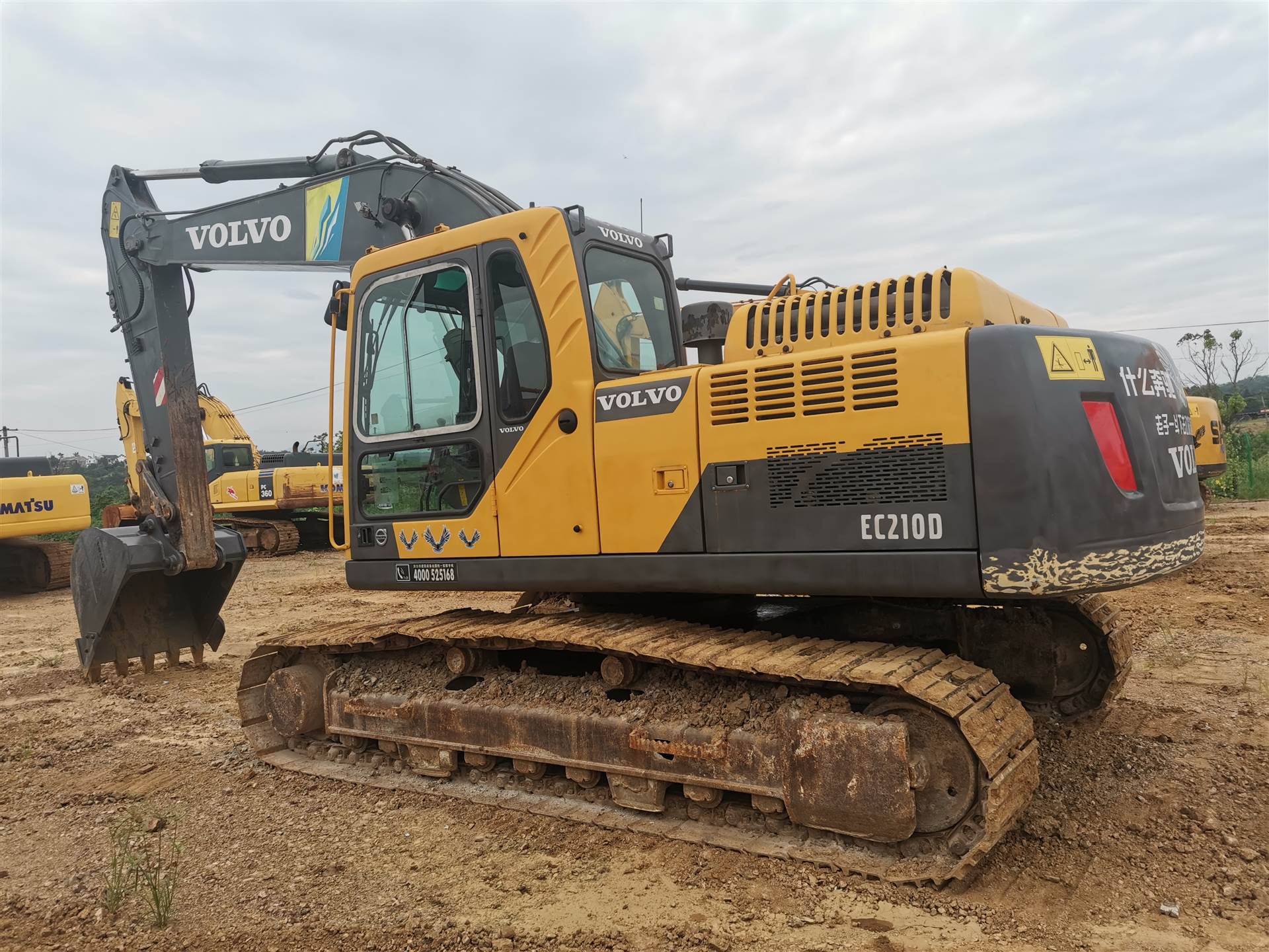 纯土方用二手挖掘机沃尔沃240挖掘机超值