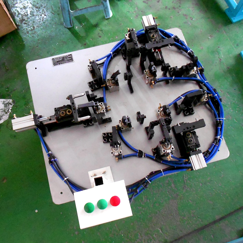 德恒数控总成焊接夹具scr总成焊接夹具汽车模具检具