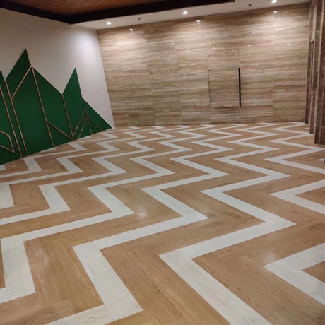 人字拼木纹地板 lvt石塑地板 spc锁扣地板 工厂直销