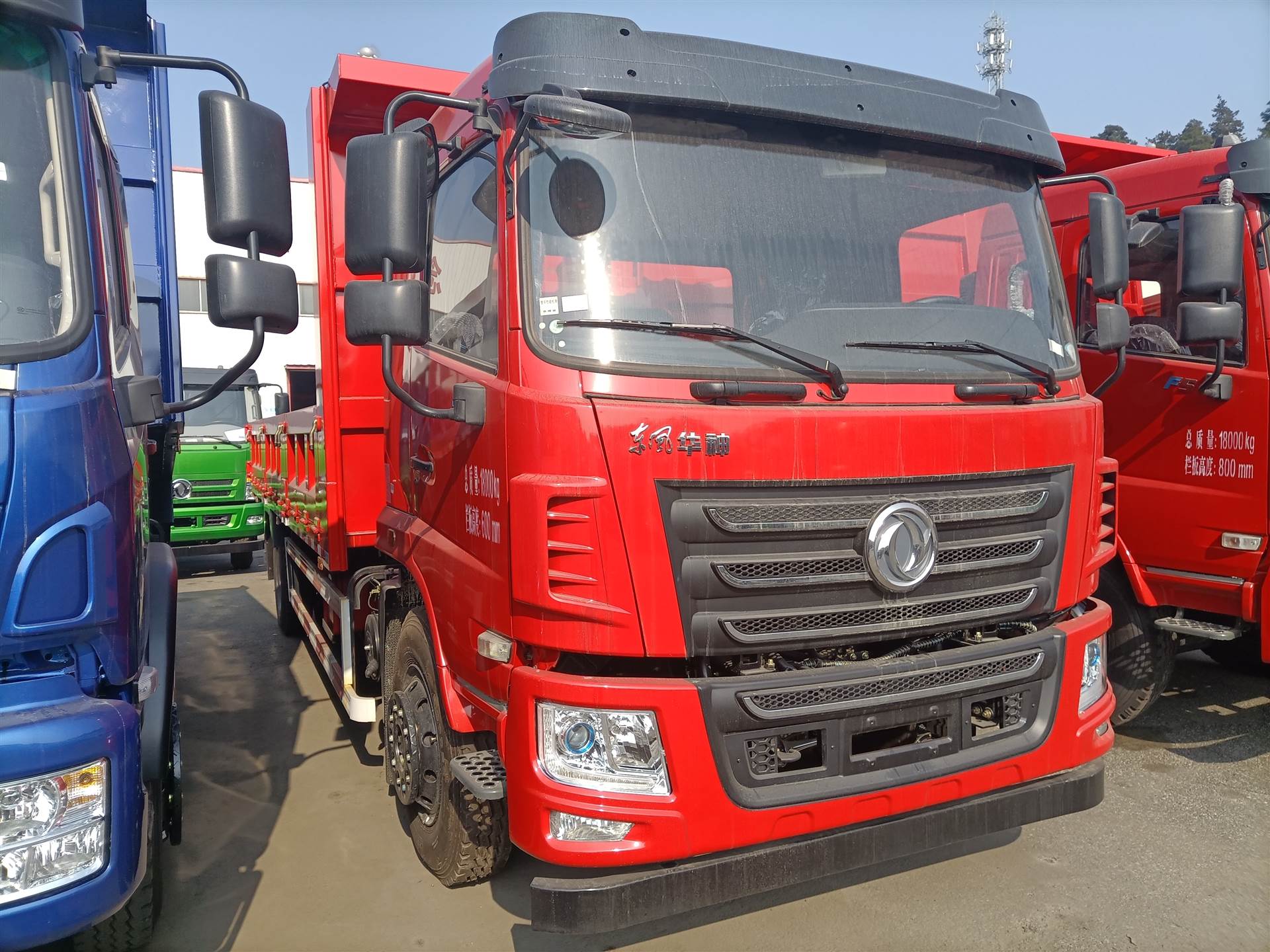 21款东风华神单桥6.2米平板自卸车