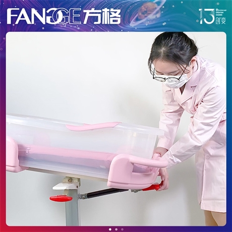 轻巧 气控式升降医用婴儿车 可移动床旁新生儿床