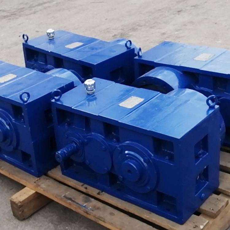 圆柱齿轮泰星减速机zlyj200 厂家批发