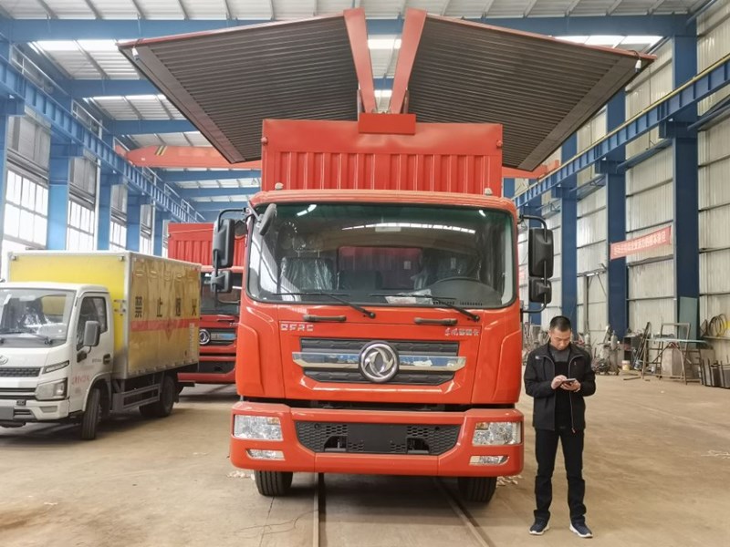 求购9米6飞翼货车报价