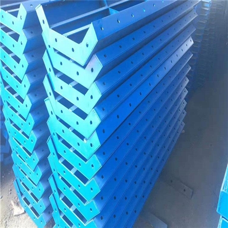 倒角模板今日价格 呈贡水沟模板直销价格