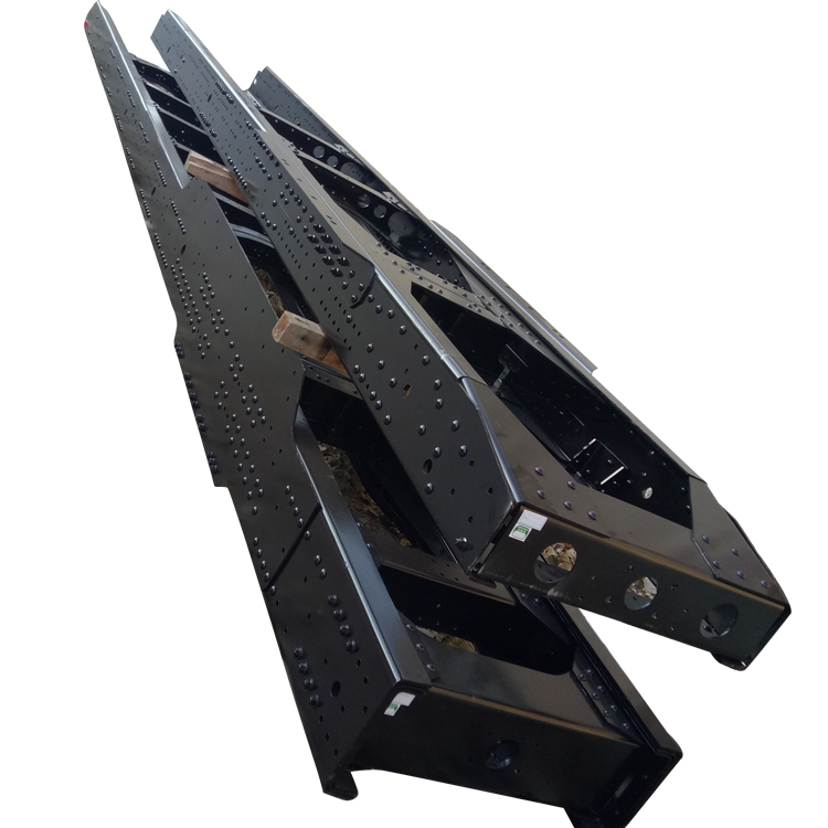 大运重卡车架大梁副梁总成价格图片