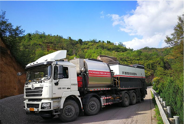 同步车租赁价格,纤维同步封层车厂家直租,欢迎询价 定金