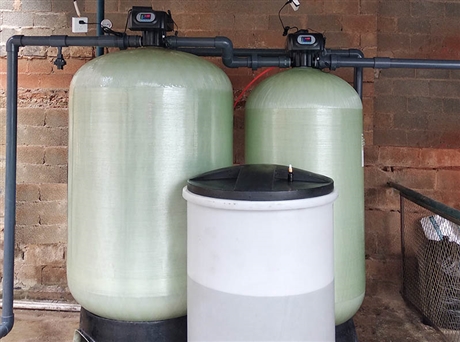 小型软化水设备净化软化水处理设备农村家用软水机井水过滤器