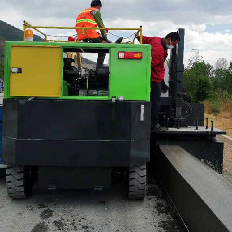拦水带滑膜机 一次成型滑膜机 路肩墙滑膜机生产厂家