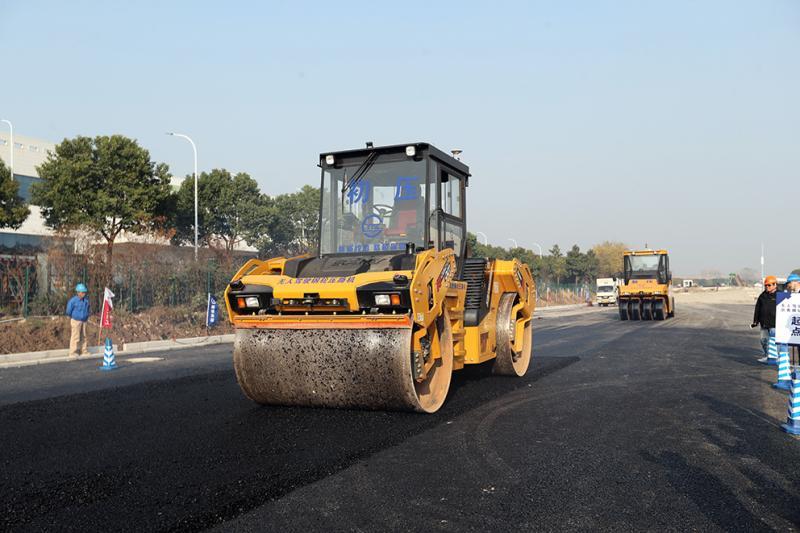 罐底沥青砂,可以直接拆袋铺设无需搅拌加热,方便快捷,压实密度高