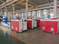 PE板材生产线 HDPE挤出厚板设备 金纬机械板材机器
