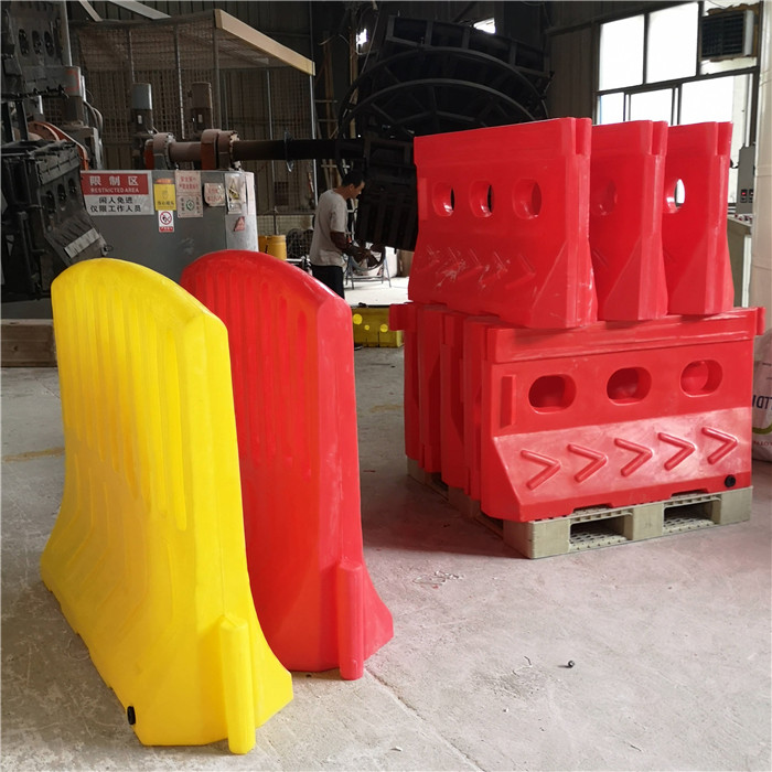 北京水马厂家北京市政工程水马护栏施工隔离水马围档