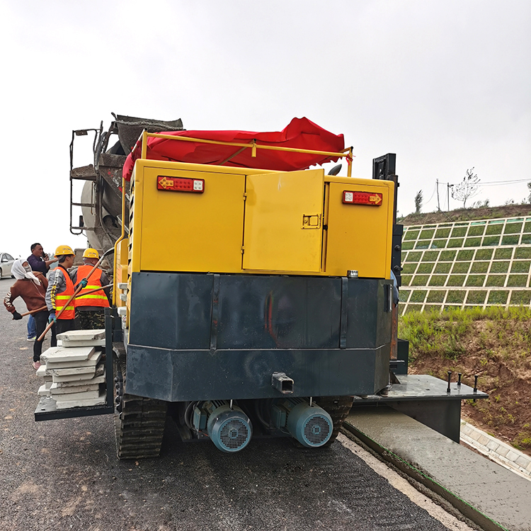 制作 拦水带滑膜机 沟渠成型机 混凝土路缘石成型机