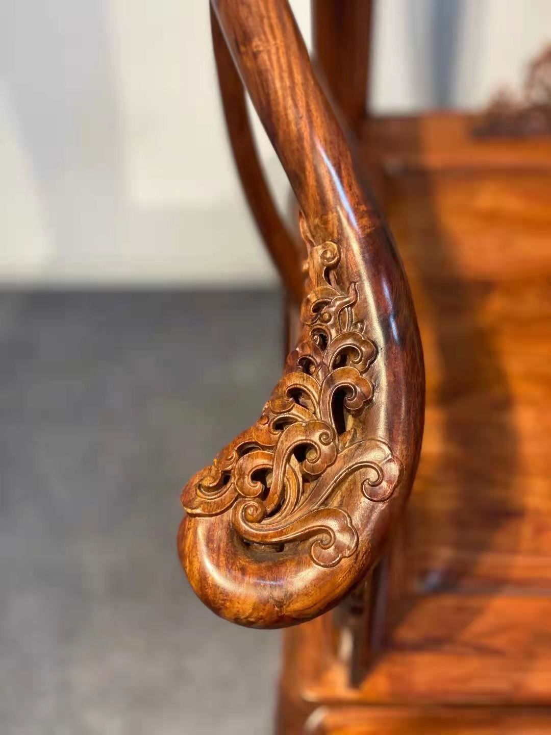 黄花梨家具回收 海黄家具回收