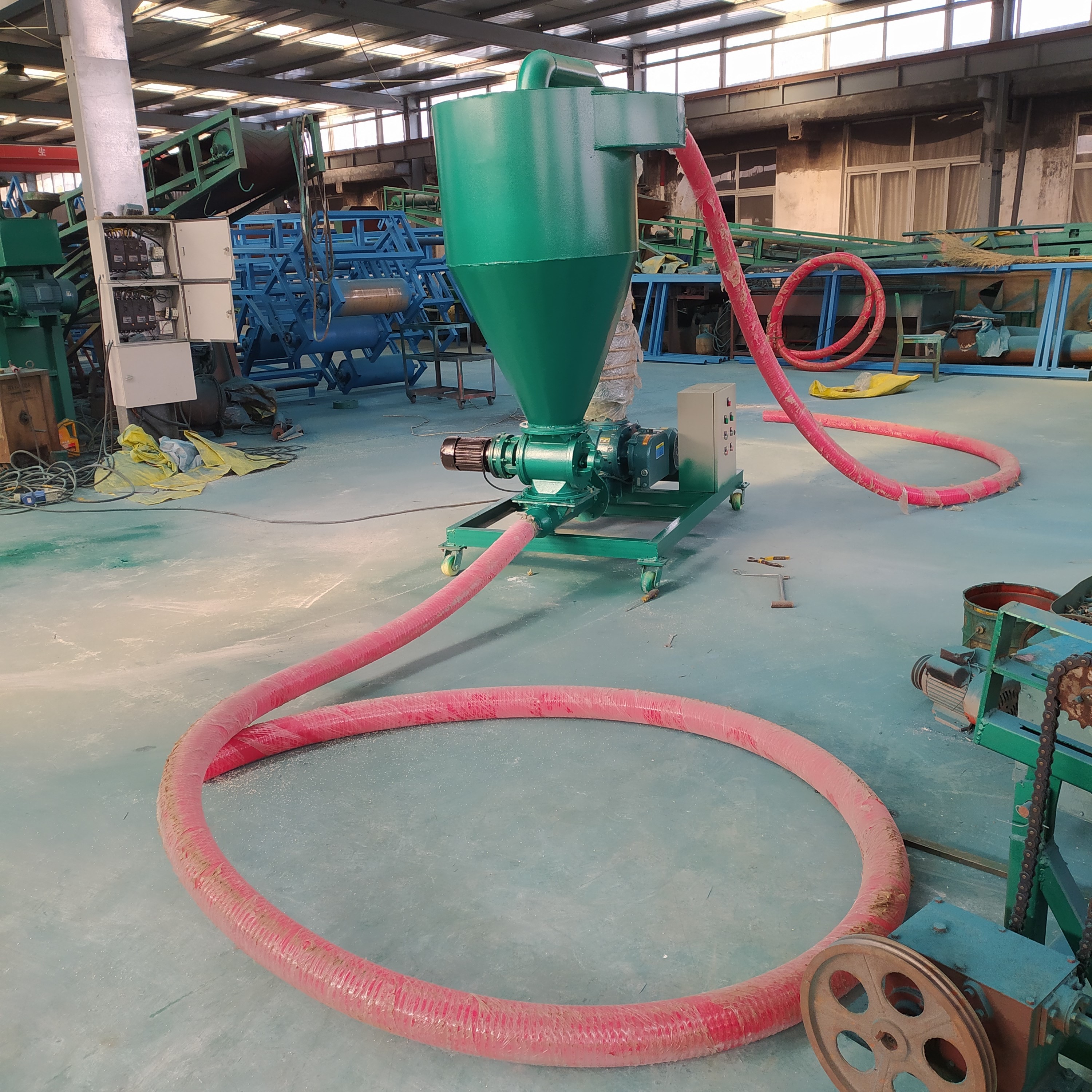 移动式粉煤灰吸灰机xwzf湖北车间尘土吸灰装灌输送机