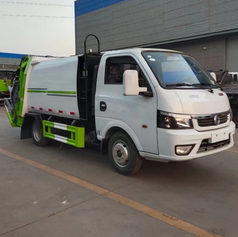 国六东风途逸4方压缩垃圾车