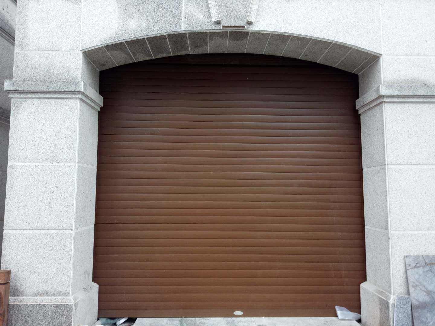 南山电动卷帘门 款式齐全满足不同需求