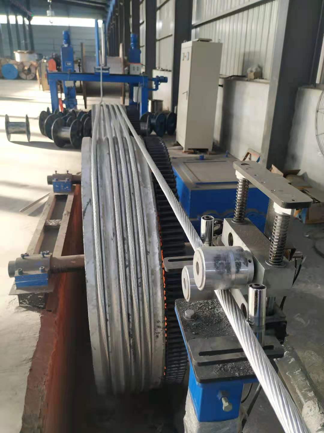鋁包鋼芯耐熱鋁合金絞線JNRLH1X1/LB14-280/45鋁包鋼絞線電力直供