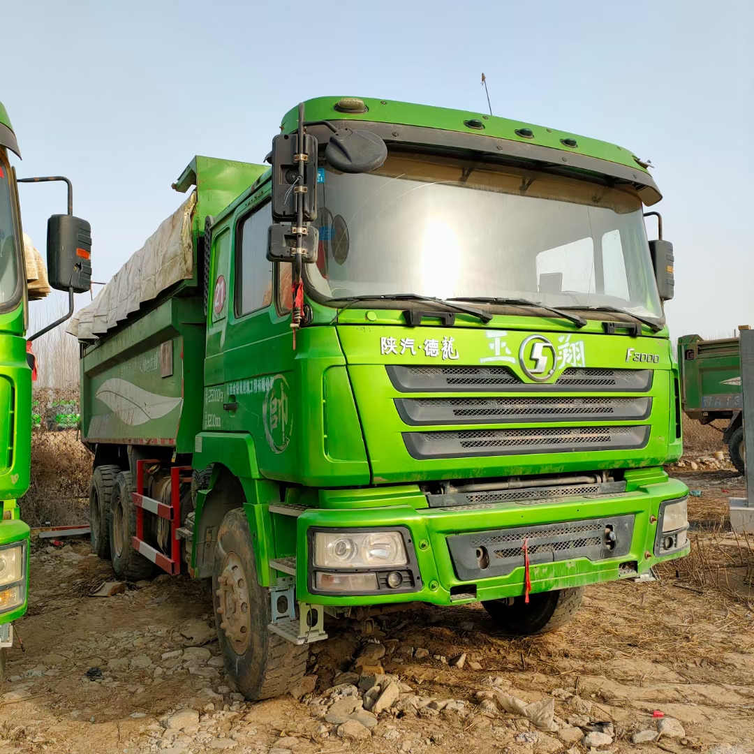 二手自卸车二手环保渣土运输车可分期购车二手泥头车