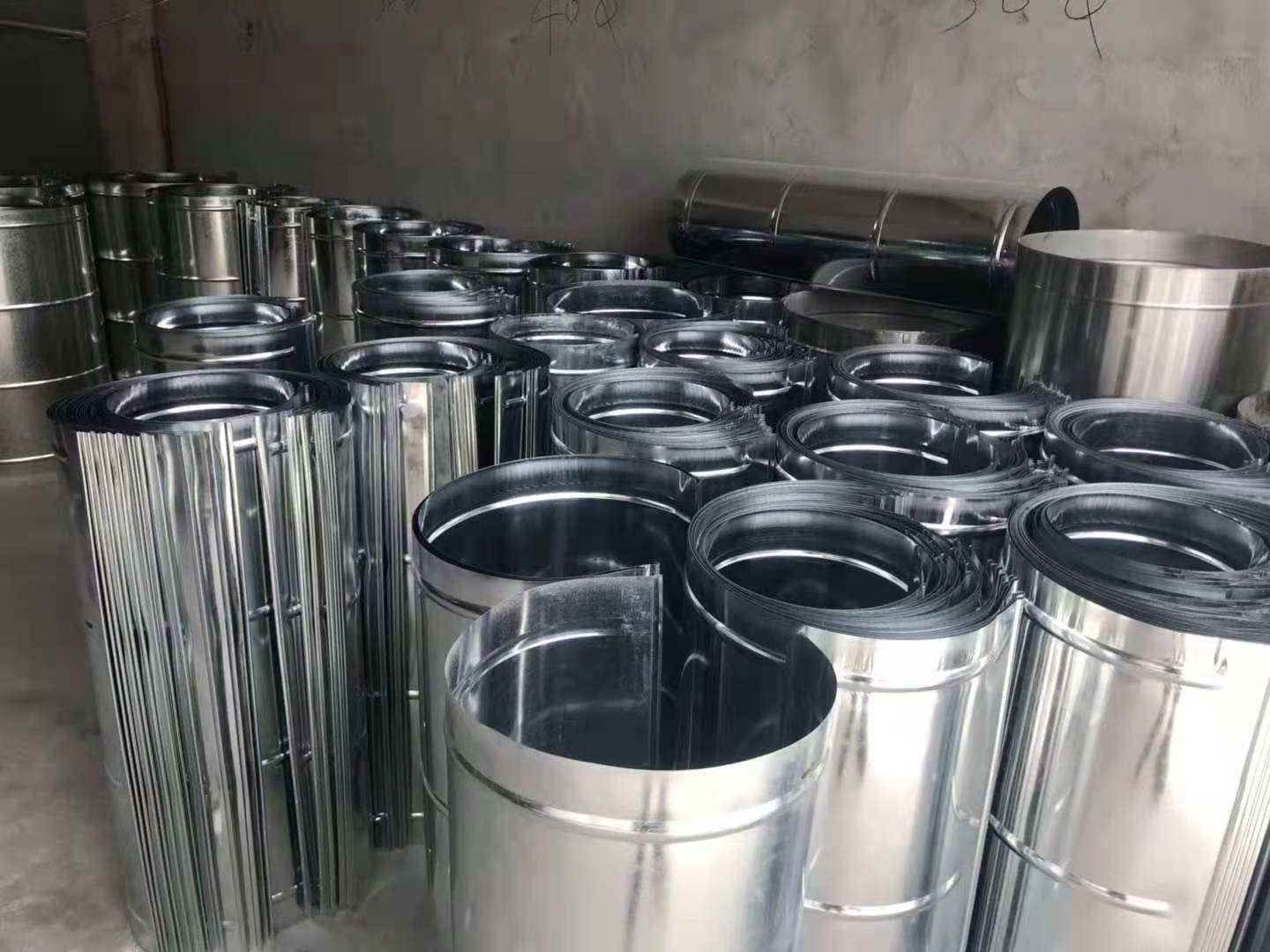 镀锌管道厂家生产 铁皮圆烟筒 小吃店排烟管道 排风管厂家