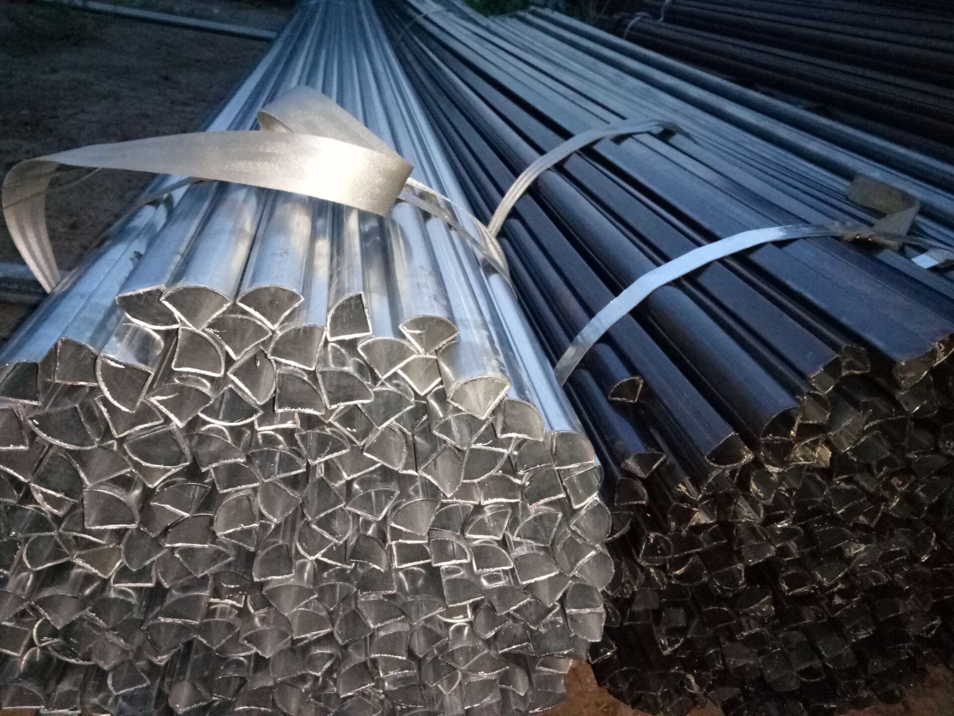 镀锌凹槽管60x120单凹槽管生产厂家