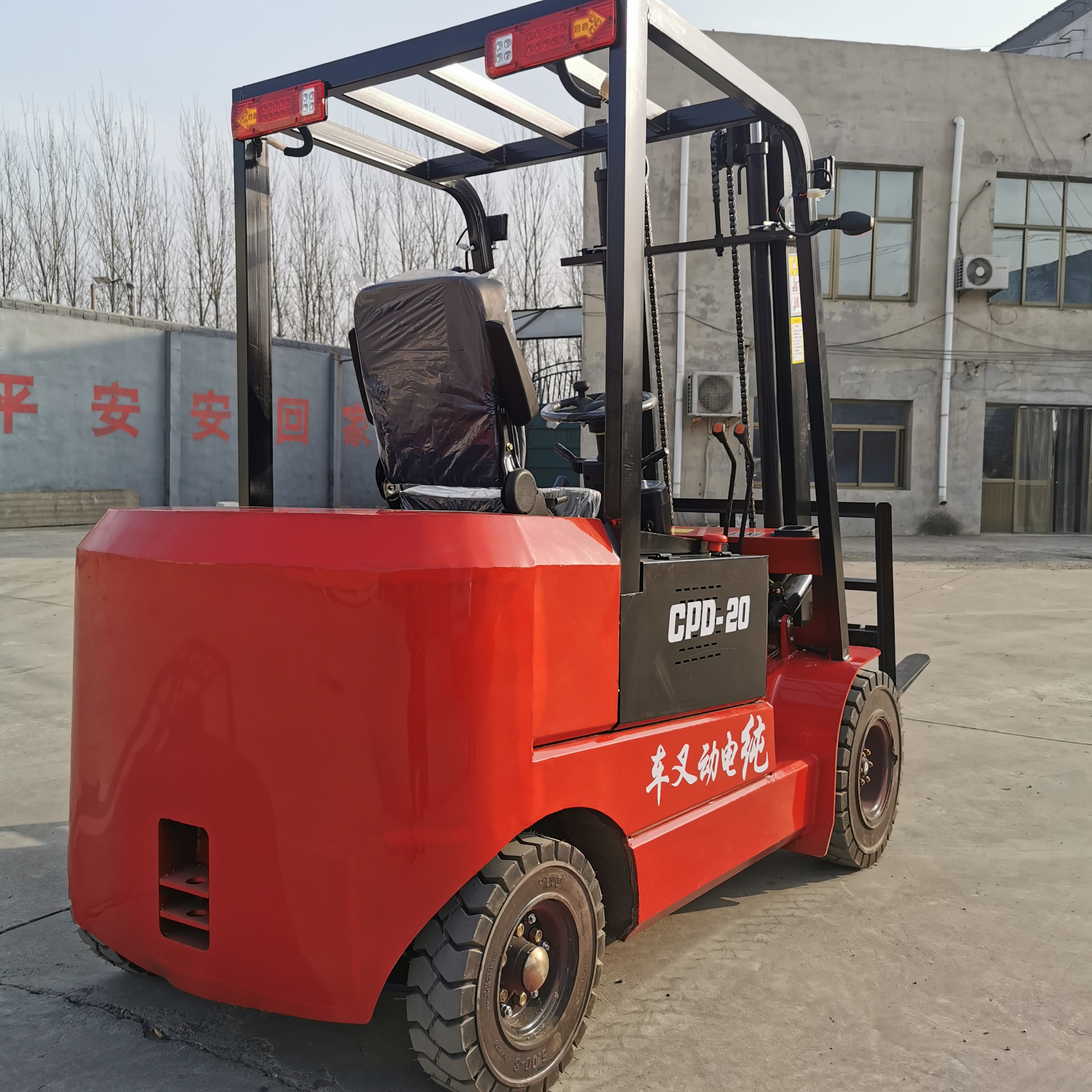 电动搬运车价格0.5吨电动叉车报价 质量保证