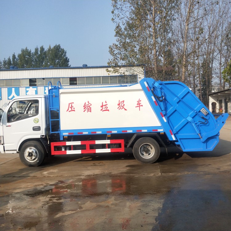 众泰机械环卫欢迎订购 大型垃圾车 多功能垃圾清运车