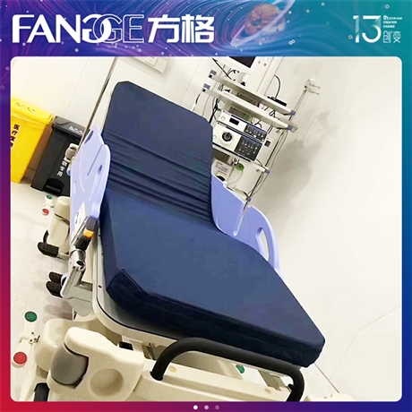 气质出众医用平车 手术室医疗急救床批发